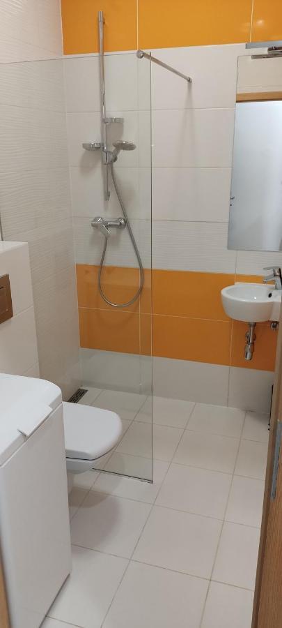 Be My Guest- Fontany Luxury Apartment Metro Wi-Fi Free Parking Zone วอร์ซอ ภายนอก รูปภาพ