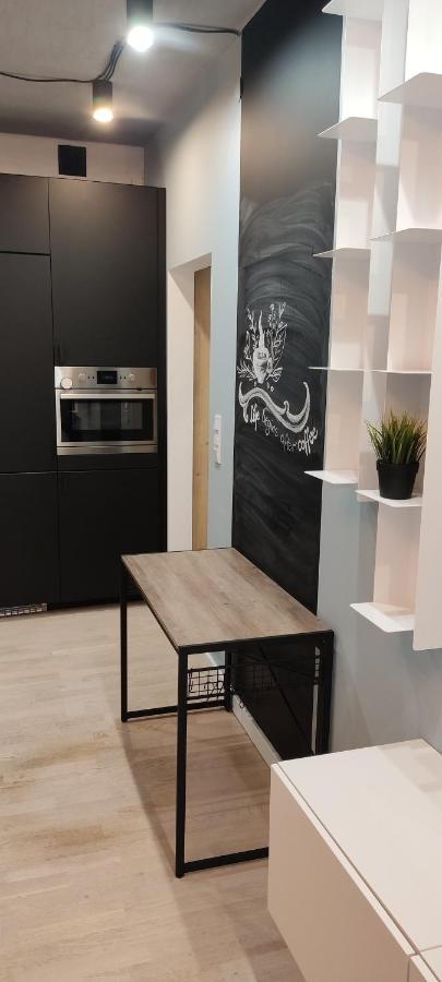 Be My Guest- Fontany Luxury Apartment Metro Wi-Fi Free Parking Zone วอร์ซอ ภายนอก รูปภาพ