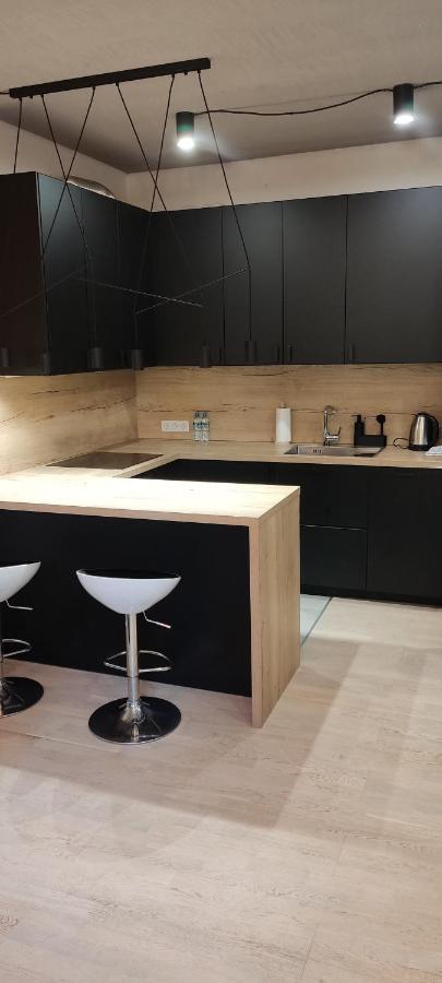 Be My Guest- Fontany Luxury Apartment Metro Wi-Fi Free Parking Zone วอร์ซอ ภายนอก รูปภาพ