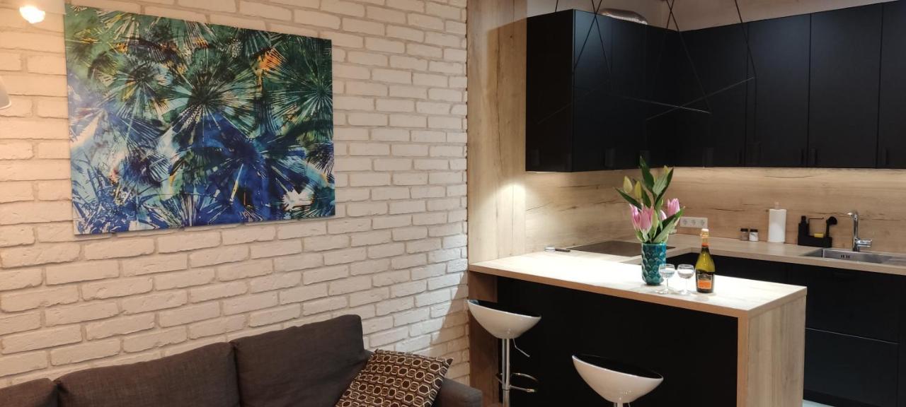 Be My Guest- Fontany Luxury Apartment Metro Wi-Fi Free Parking Zone วอร์ซอ ภายนอก รูปภาพ